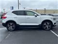 2022 Volvo XC40