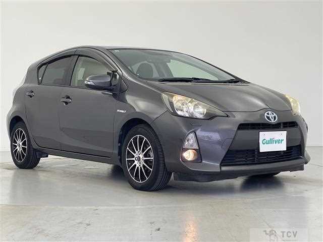 2012 Toyota AQUA