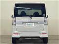 2017 Daihatsu Tanto
