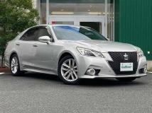2013 Toyota Crown Athlete Series