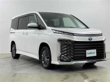 2022 Toyota Voxy
