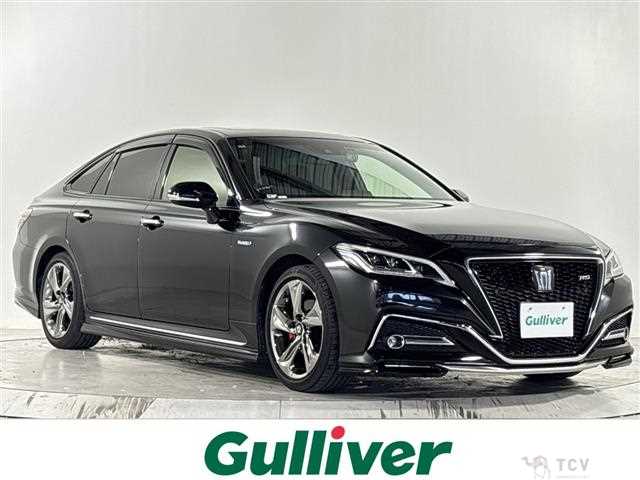 2019 Toyota Crown Hybrid