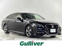 2019 Toyota Crown Hybrid