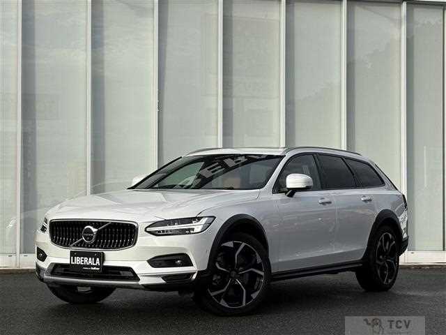 2023 Volvo V90