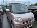 2011 Daihatsu Tanto