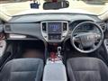 2015 Toyota Crown Hybrid