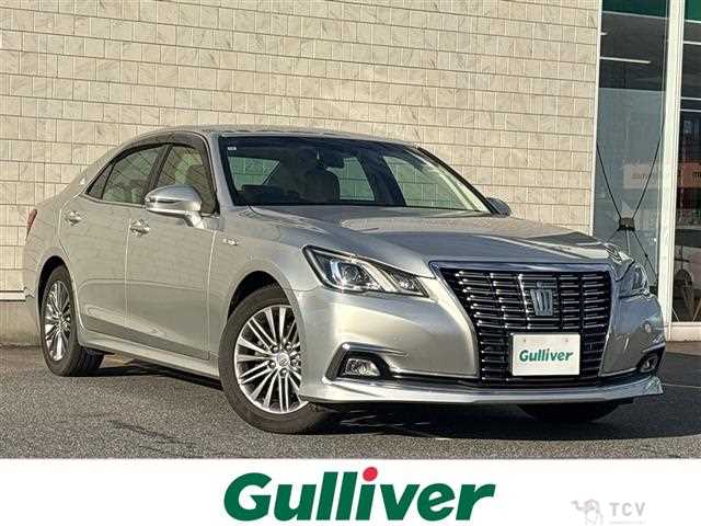 2015 Toyota Crown Hybrid