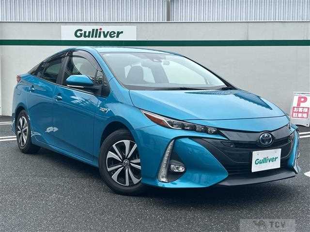 2022 Toyota Prius PHV