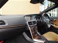 2017 Volvo V40