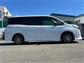 2017 Toyota Noah