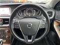 2018 Volvo V40