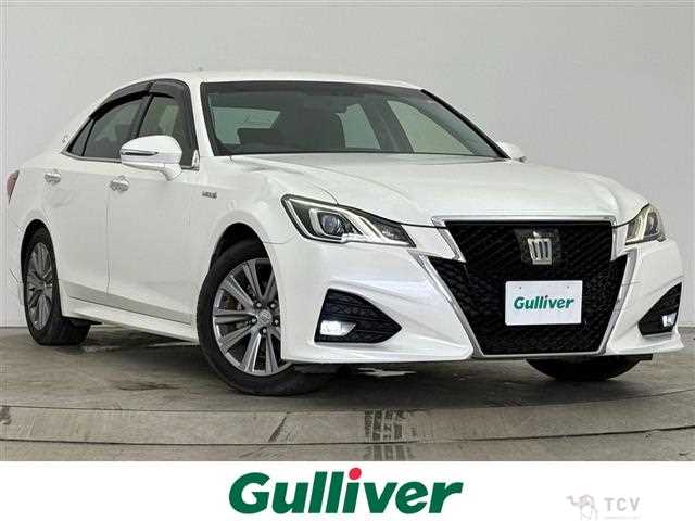 2016 Toyota Crown Hybrid