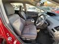 2012 Toyota PRIUS α