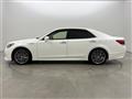 2015 Toyota Crown Hybrid