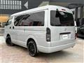 2006 Toyota Hiace