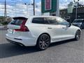 2020 Volvo V60
