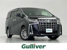 2022 Toyota Alphard Hybrid