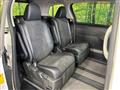 2013 Toyota Estima