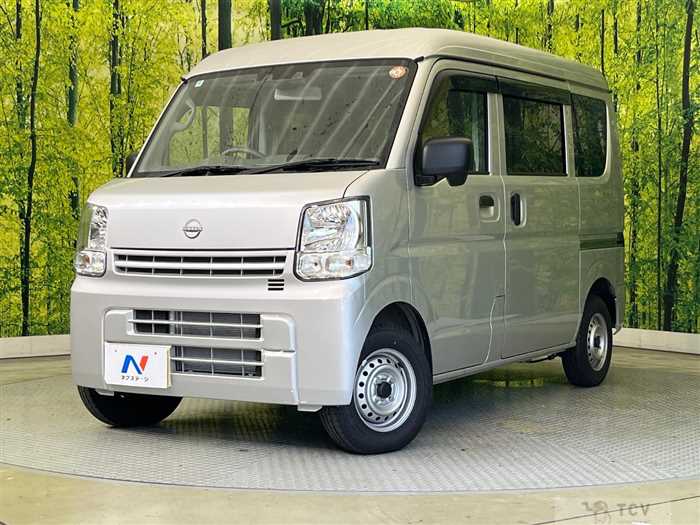 2025 Nissan Clipper Van