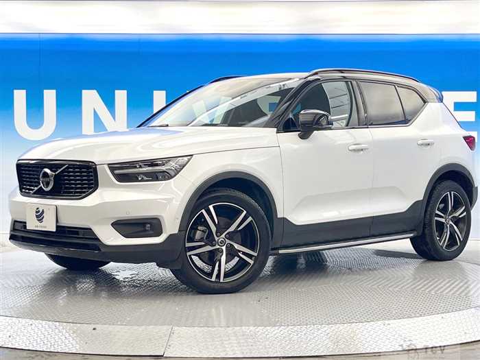 2021 Volvo XC40