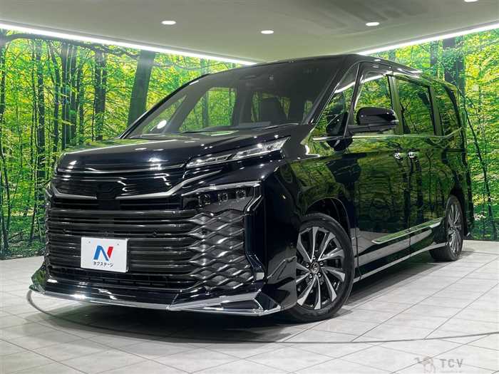 2023 Toyota Voxy