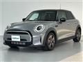 2021 BMW MINI