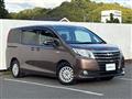 2016 Toyota Noah