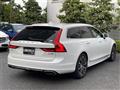 2018 Volvo V90
