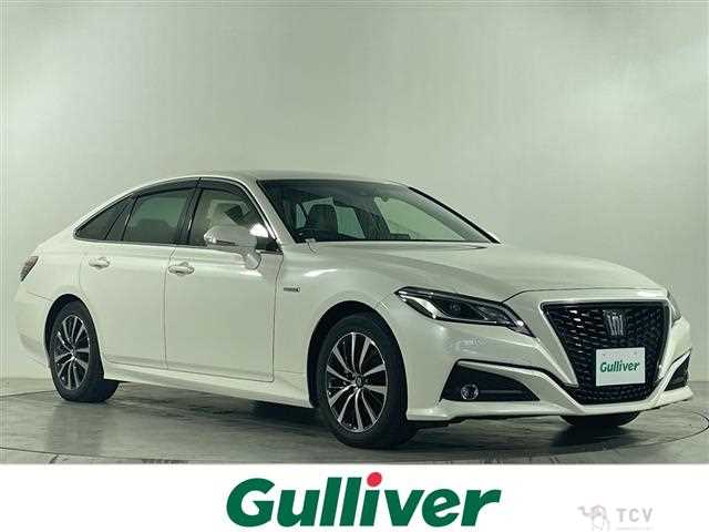 2018 Toyota Crown Hybrid