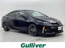 2022 Toyota Prius PHV