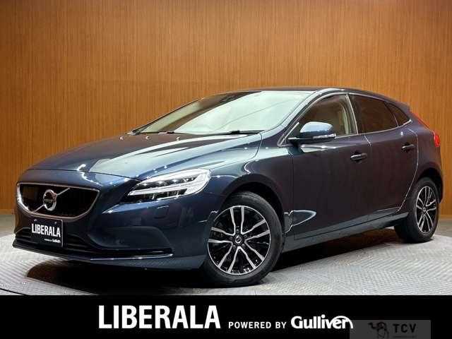 2019 Volvo V40
