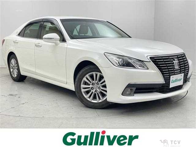 2013 Toyota Crown Royal Series