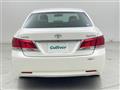 2013 Toyota Crown Royal Series