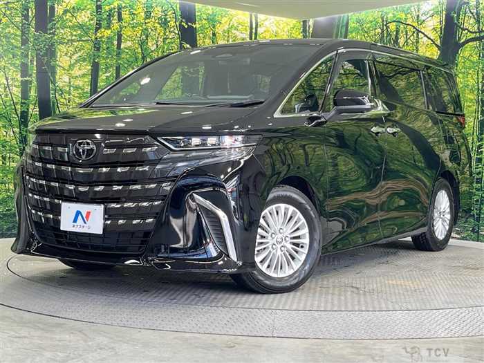 2025 Toyota Alphard Hybrid
