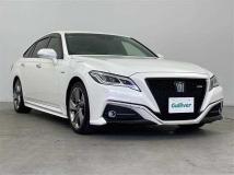 2018 Toyota Crown Hybrid