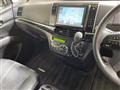 2013 Toyota Estima