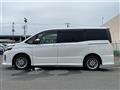 2016 Toyota Voxy