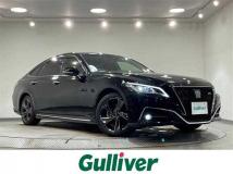 2020 Toyota Crown Hybrid