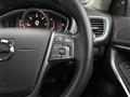 2018 Volvo V40