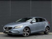 2018 Volvo V40