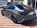 2022 Lexus IS