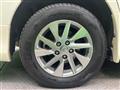 2012 Toyota Alphard Hybrid