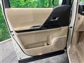 2012 Toyota Alphard Hybrid