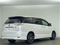 2014 Toyota Estima Hybrid