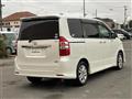 2011 Toyota Noah