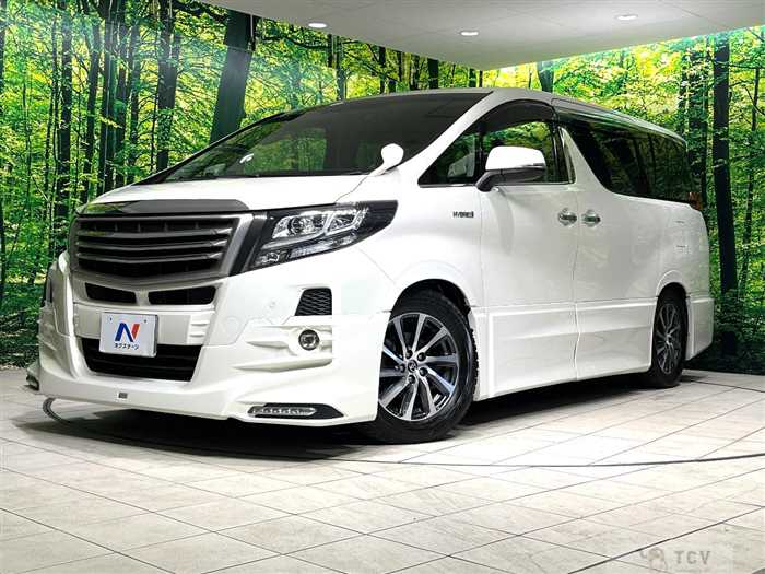 2015 Toyota Alphard Hybrid