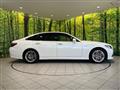 2019 Toyota Crown Hybrid