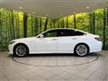 2019 Toyota Crown Hybrid