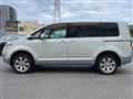 2008 Mitsubishi Delica D5