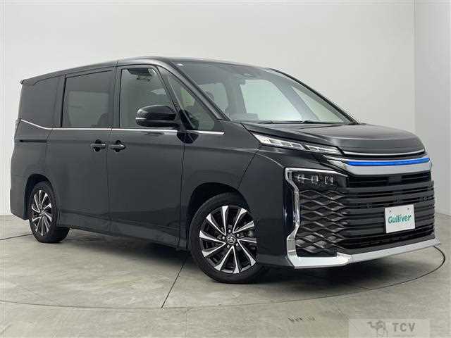 2023 Toyota Voxy